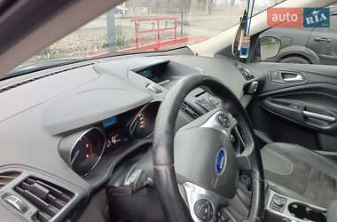 Внедорожник / Кроссовер Ford Kuga 2013 в 