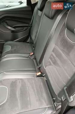 Внедорожник / Кроссовер Ford Kuga 2013 в 