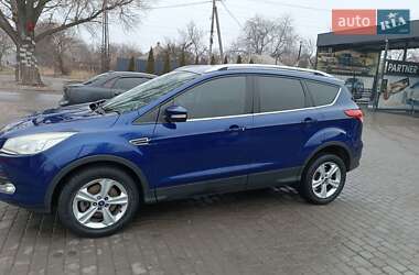 Внедорожник / Кроссовер Ford Kuga 2013 в 