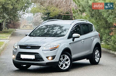 Внедорожник / Кроссовер Ford Kuga 2011 в Днепре