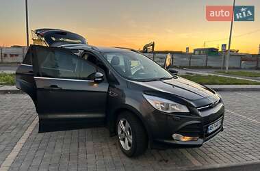 Позашляховик / Кросовер Ford Kuga 2016 в Вінниці