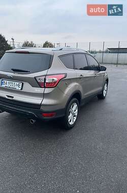 Позашляховик / Кросовер Ford Kuga 2019 в Олександрії