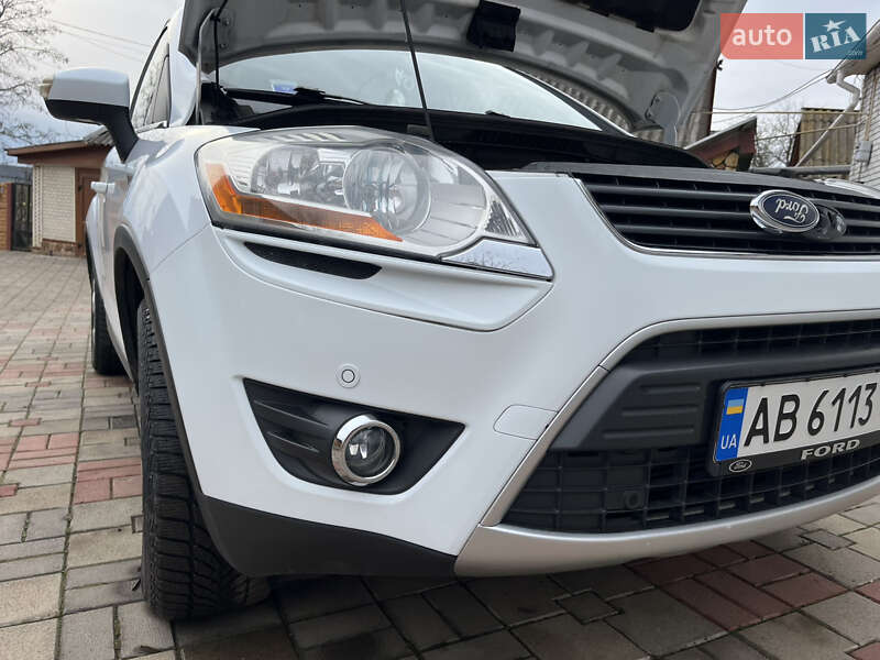 Позашляховик / Кросовер Ford Kuga 2011 в Томашполі