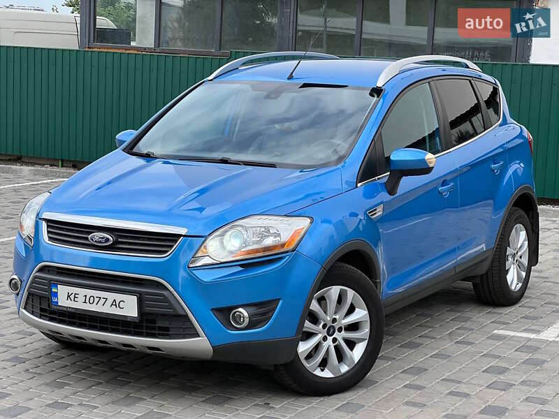 Внедорожник / Кроссовер Ford Kuga 2010 в Днепре