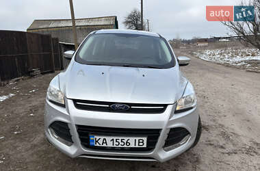 Позашляховик / Кросовер Ford Kuga 2014 в Десні