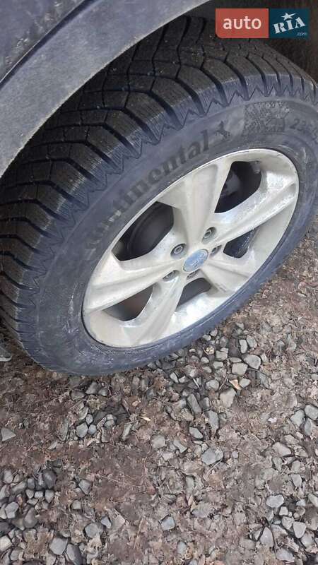 Внедорожник / Кроссовер Ford Kuga 2013 в Ужгороде фото 22 Внедорожник / Кроссовер Ford Kuga 2013 в Ужгороде