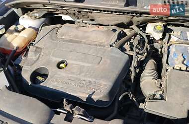Внедорожник / Кроссовер Ford Kuga 2011 в 