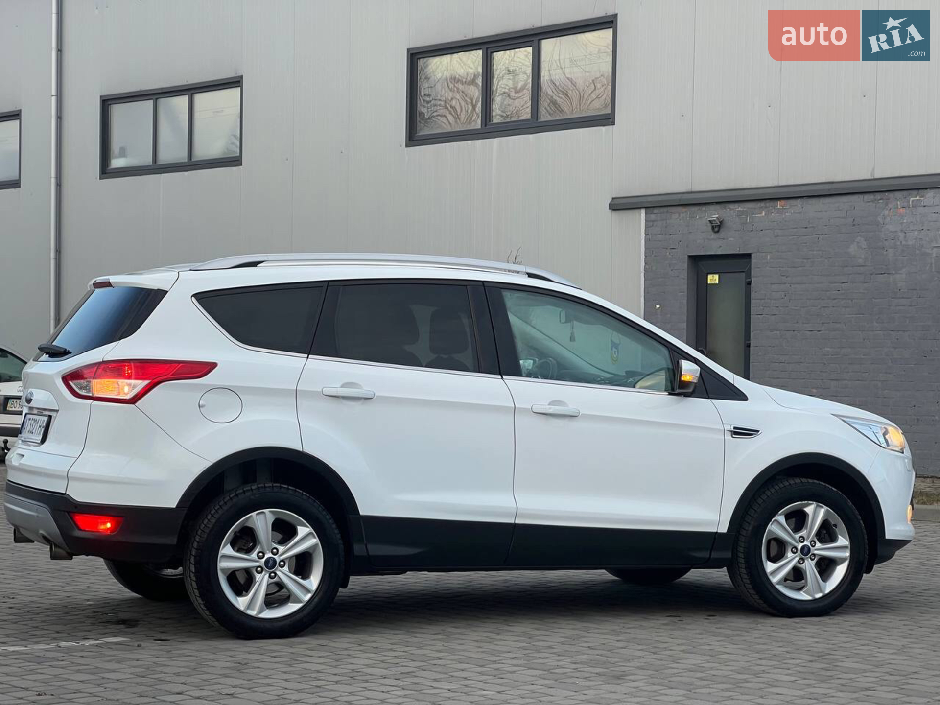 2016 Ford Kuga - мініатюра 15