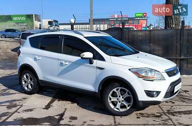 Внедорожник / Кроссовер Ford Kuga 2012 в Киеве