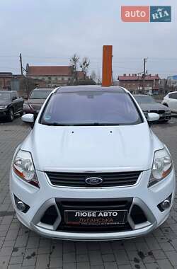 Внедорожник / Кроссовер Ford Kuga 2011 в 