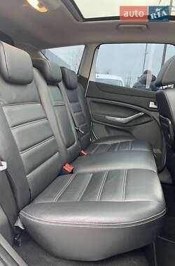 Внедорожник / Кроссовер Ford Kuga 2011 в 