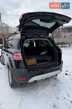 Позашляховик / Кросовер Ford Kuga 2011 в 