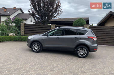 Внедорожник / Кроссовер Ford Kuga 2013 в Киеве