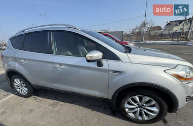 Внедорожник / Кроссовер Ford Kuga 2012 в 
