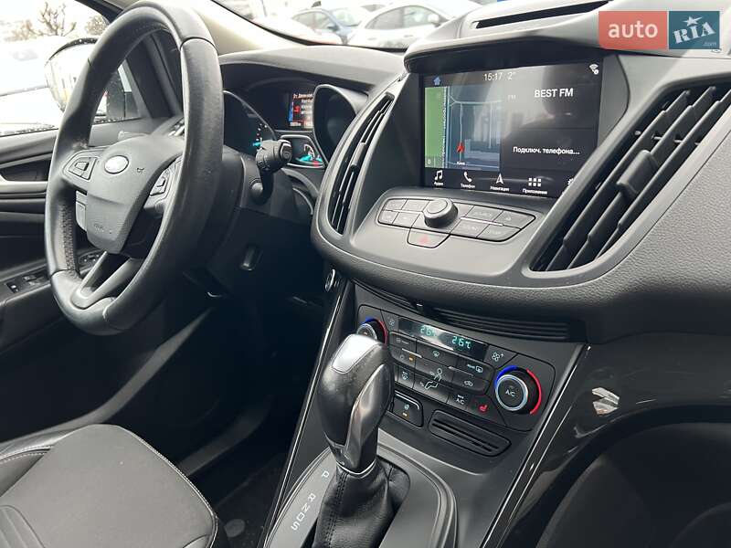 Позашляховик / Кросовер Ford Kuga 2019 в Києві