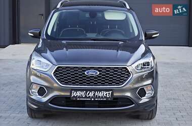 Внедорожник / Кроссовер Ford Kuga 2017 в 