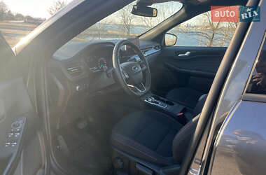 Внедорожник / Кроссовер Ford Kuga 2022 в 