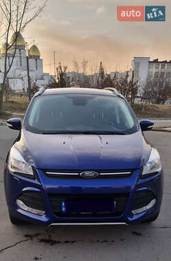 Позашляховик / Кросовер Ford Kuga 2016 в Львові