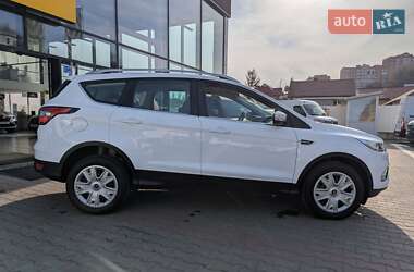 Внедорожник / Кроссовер Ford Kuga 2019 в Виннице