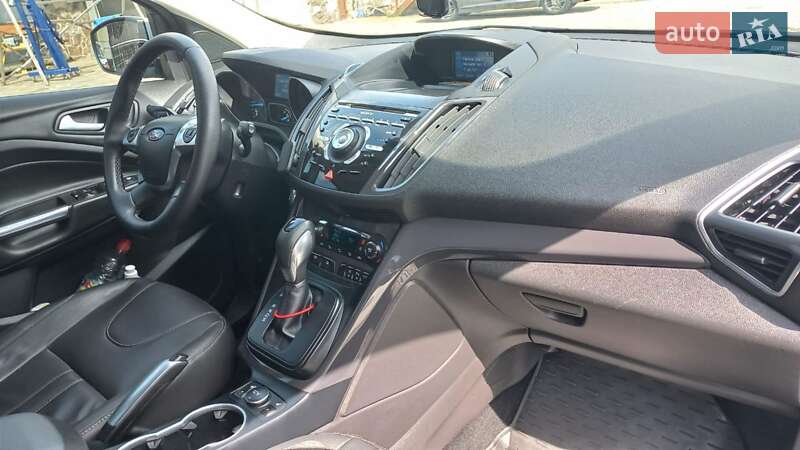 Внедорожник / Кроссовер Ford Kuga 2013 в Ужгороде