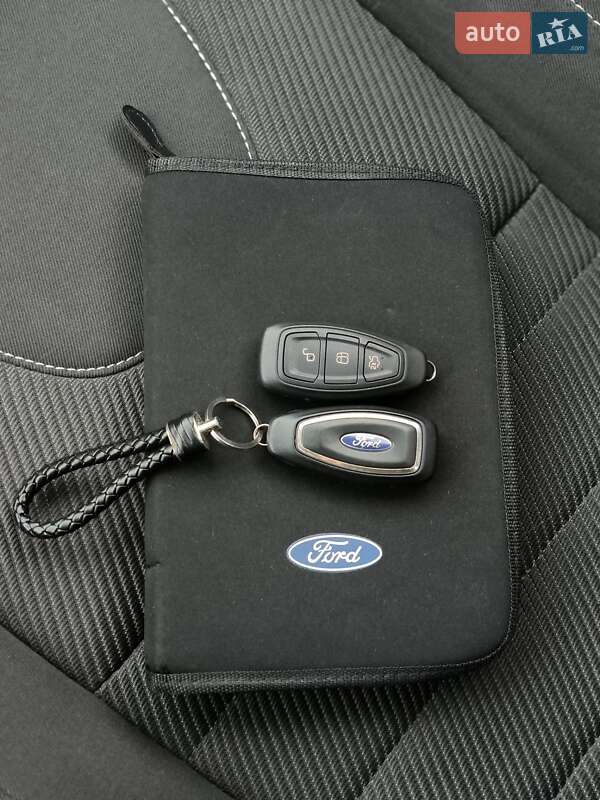 Позашляховик / Кросовер Ford Kuga 2016 в Вінниці фото 108 Позашляховик / Кросовер Ford Kuga 2016 в Вінниці