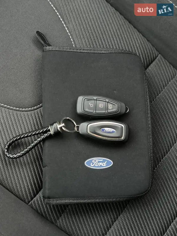 Позашляховик / Кросовер Ford Kuga 2016 в Вінниці документ 2 фото Позашляховик / Кросовер Ford Kuga 2016 в Вінниці документ