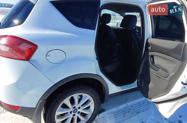 Внедорожник / Кроссовер Ford Kuga 2010 в 