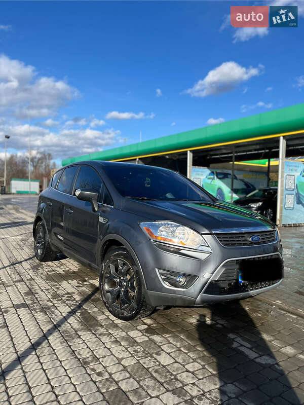 Внедорожник / Кроссовер Ford Kuga 2009 в Дрогобыче