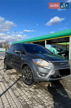 Позашляховик / Кросовер Ford Kuga 2009 в 
