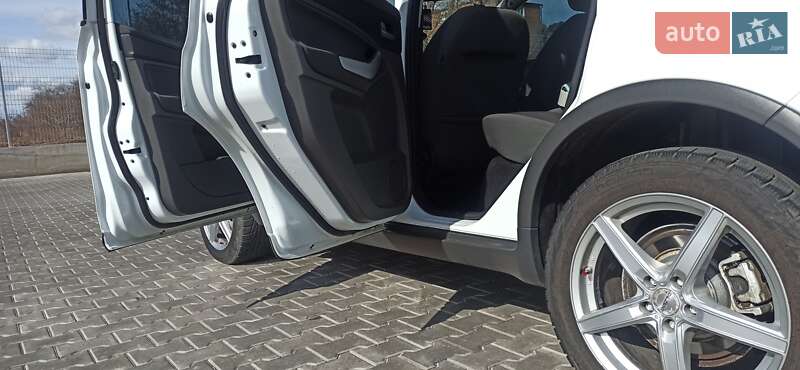 Внедорожник / Кроссовер Ford Kuga 2010 в Могилев-Подольске