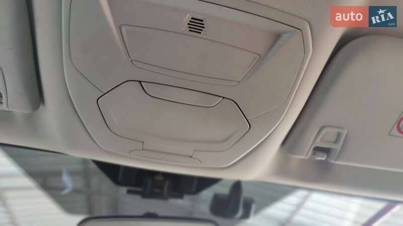 Внедорожник / Кроссовер Ford Kuga 2017 в Смеле