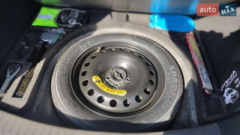 Внедорожник / Кроссовер Ford Kuga 2017 в Смеле