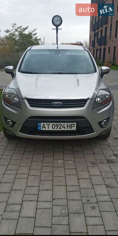 Внедорожник / Кроссовер Ford Kuga 2010 в Ивано-Франковске