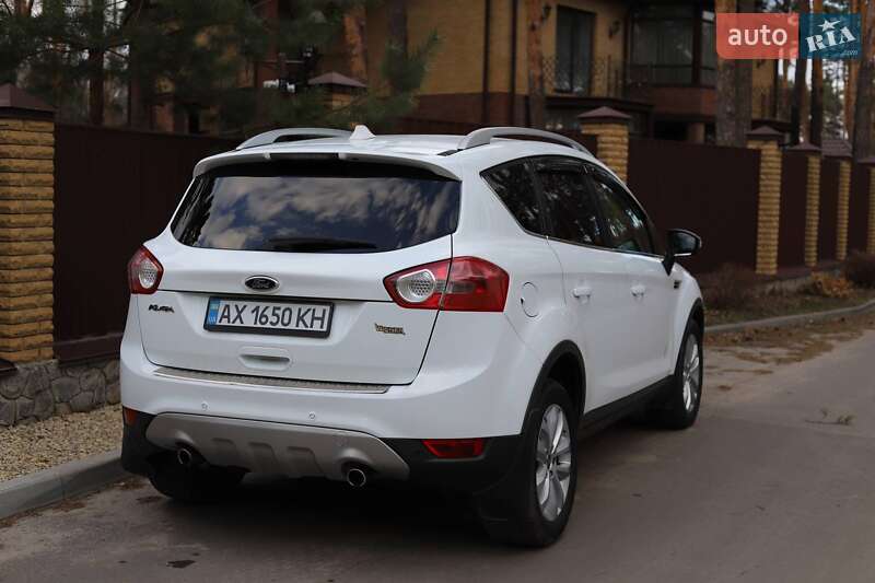 Внедорожник / Кроссовер Ford Kuga 2012 в Полтаве