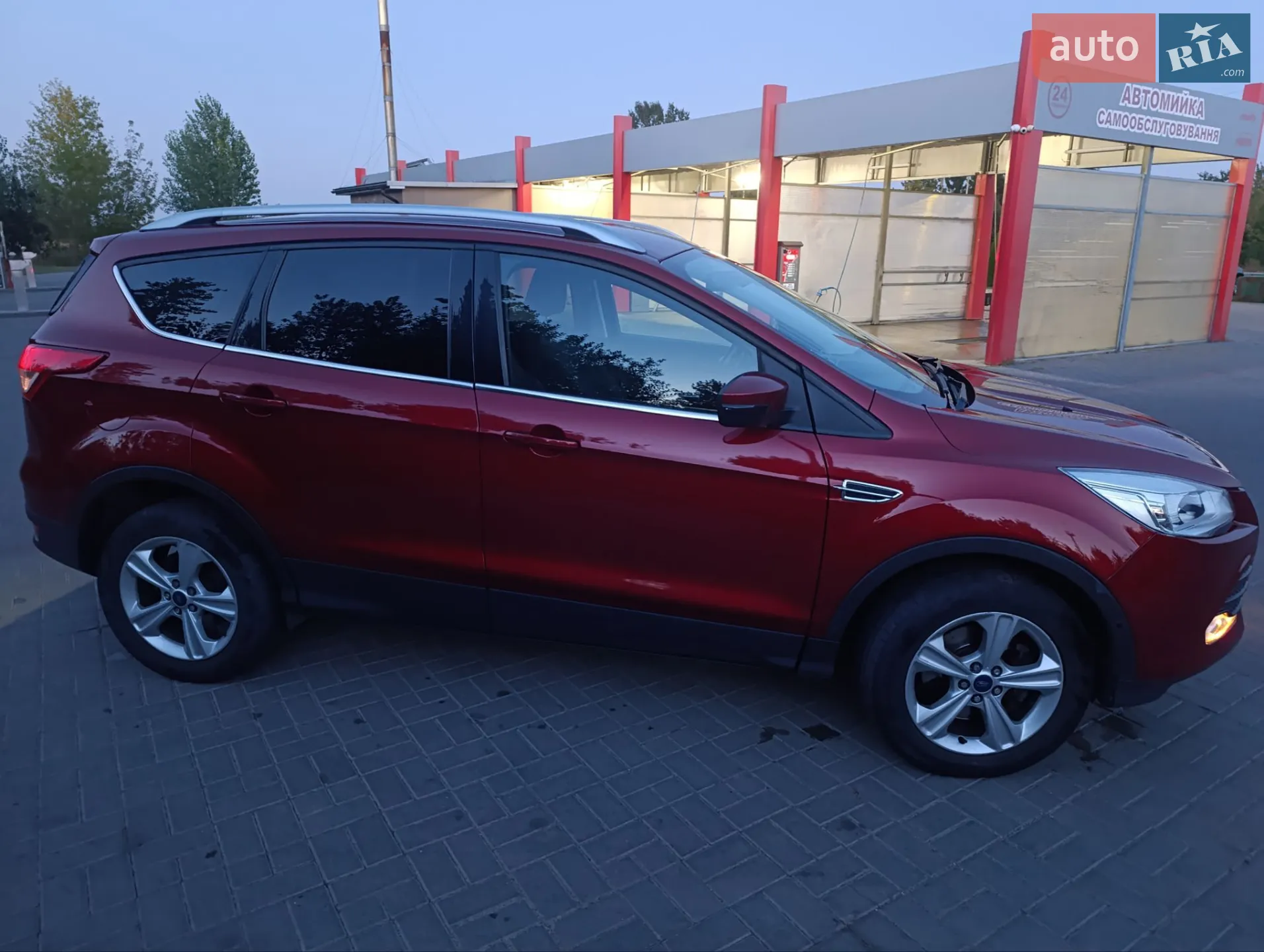 2015 Ford Kuga - мініатюра 26