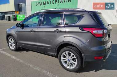 Внедорожник / Кроссовер Ford Kuga 2019 в 