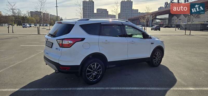 Внедорожник / Кроссовер Ford Kuga 2018 в Киеве
