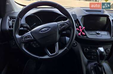 Внедорожник / Кроссовер Ford Kuga 2018 в 