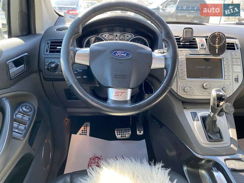 Внедорожник / Кроссовер Ford Kuga 2011 в Львове