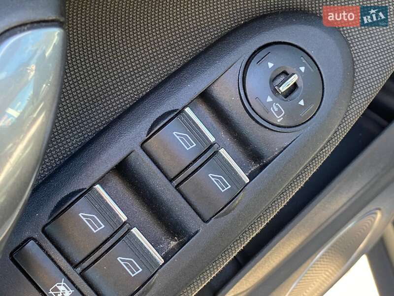 Внедорожник / Кроссовер Ford Kuga 2011 в Львове