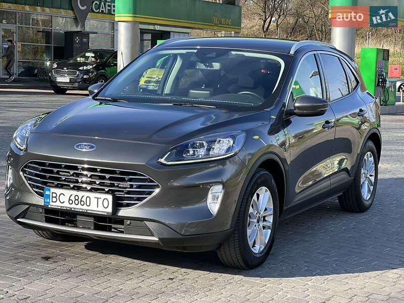 Ford Kuga 2021