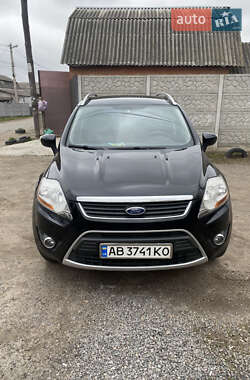 Внедорожник / Кроссовер Ford Kuga 2011 в 
