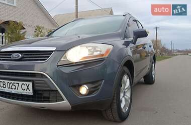 Внедорожник / Кроссовер Ford Kuga 2011 в 