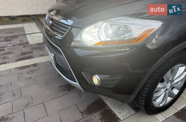 Внедорожник / Кроссовер Ford Kuga 2009 в 