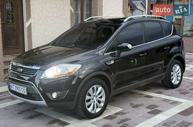 Внедорожник / Кроссовер Ford Kuga 2009 в 