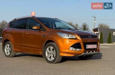 Внедорожник / Кроссовер Ford Kuga 2014 в 