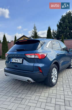 Внедорожник / Кроссовер Ford Kuga 2020 в 