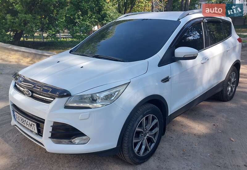 Позашляховик / Кросовер Ford Kuga 2013 в Харкові