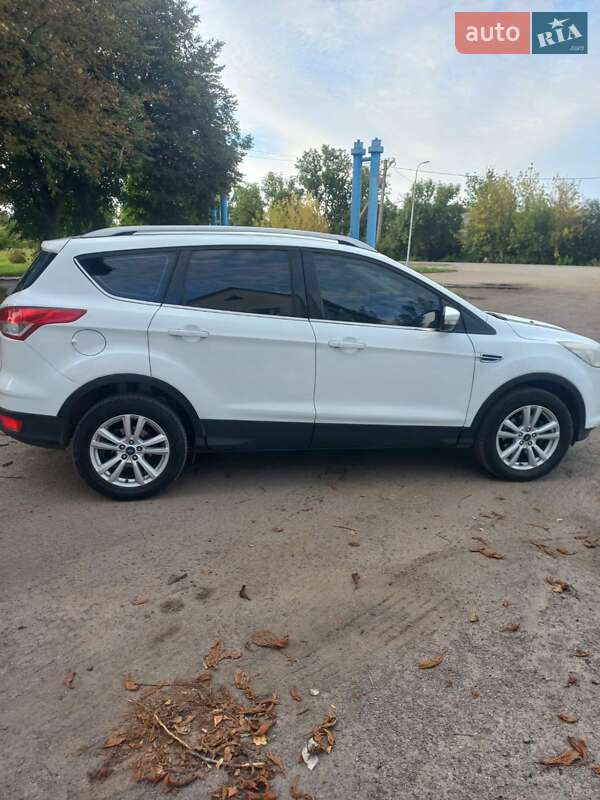Внедорожник / Кроссовер Ford Kuga 2013 в Владимире