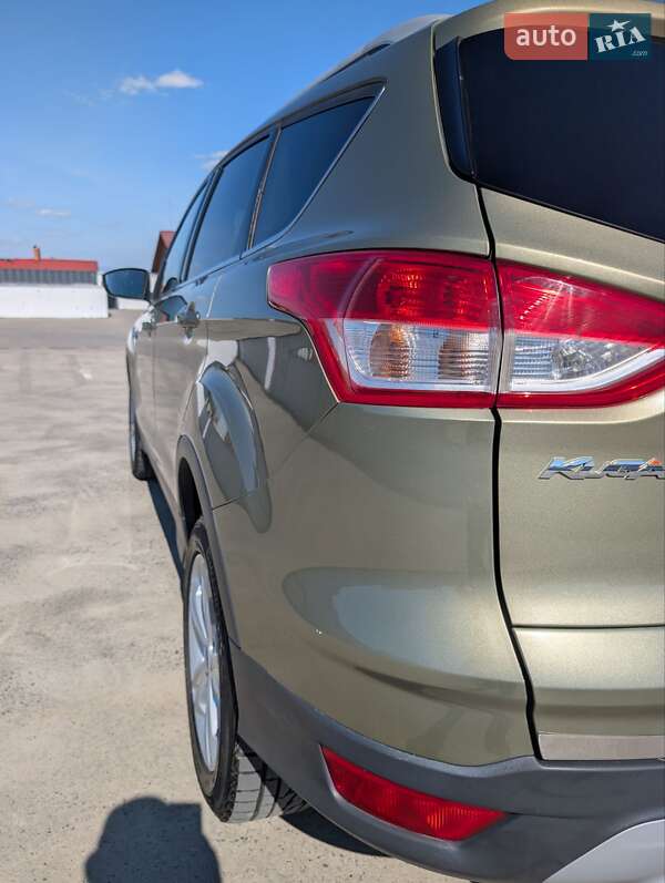 Внедорожник / Кроссовер Ford Kuga 2014 в Мукачево